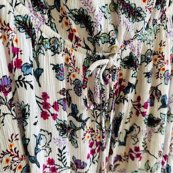 Off-the-shoulder high-low dress - Picture 4 of 11